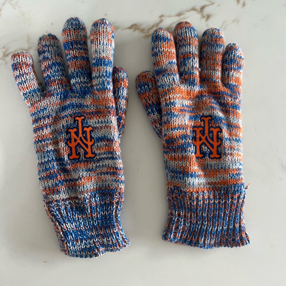 Mets Knit Gloves with Logo